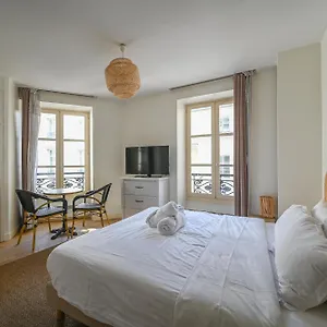 lovely-ien-apartment-opera-3.fr-paris.fr/